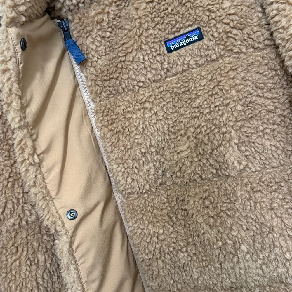Patagonia Brown Teddy Puffer Jacket - Picture 3 of 6